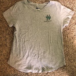 Old Navy women’s every wear t-shirt